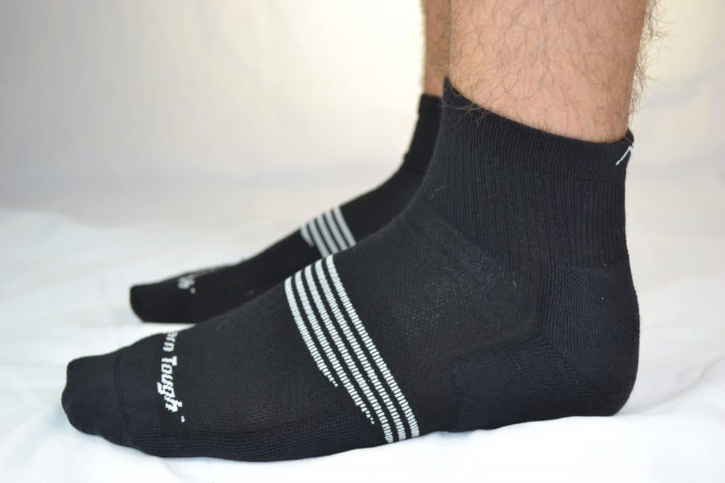 lightweight athletic socks