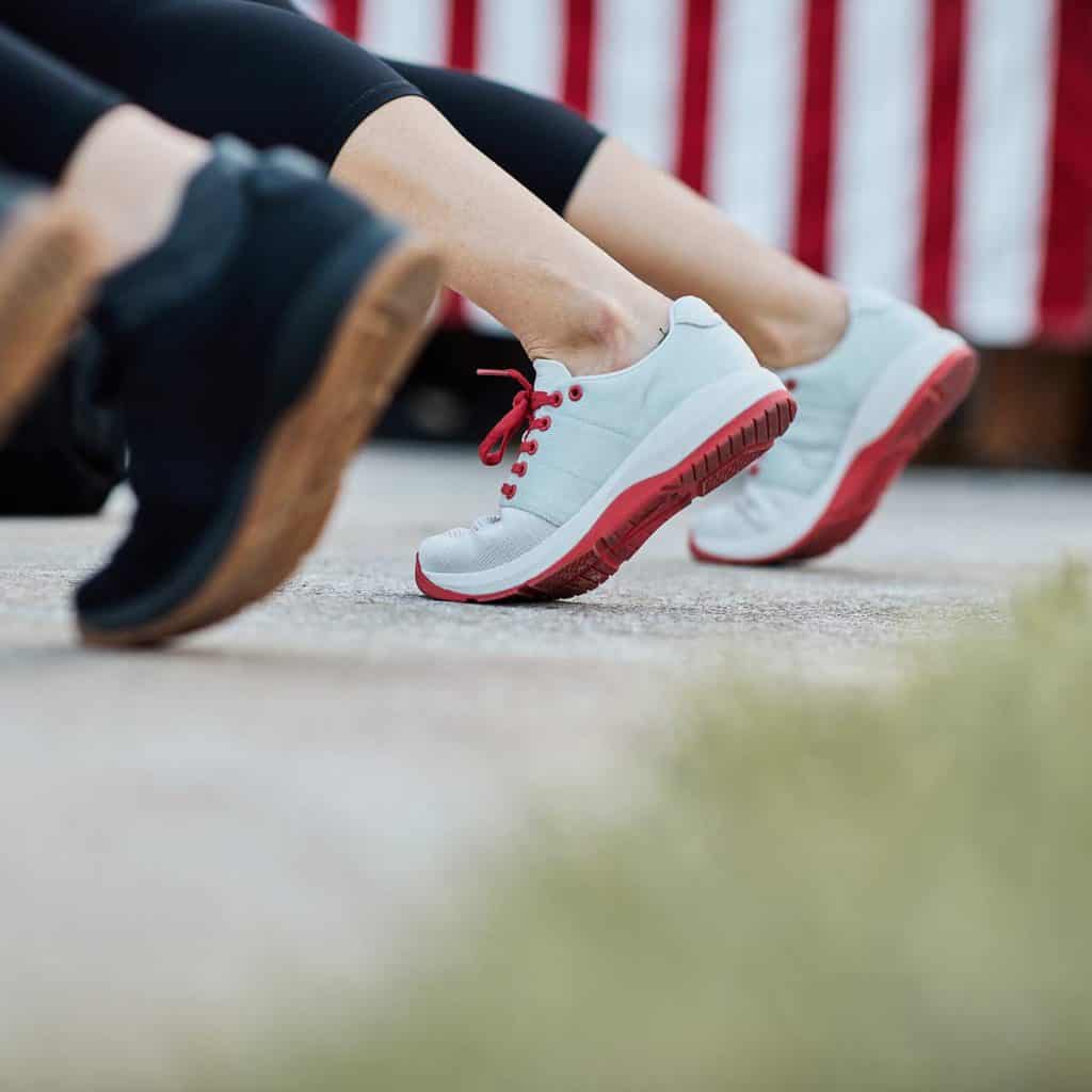 GORUCK Ballistic Trainers - Lunar Rock + Red push up