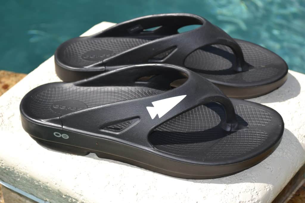 Oofos ooriginal recovery online sandal