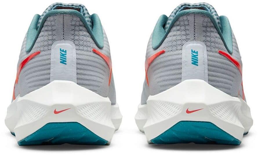 Nike Air Zoom Pegasus 39 Running Shoe (Men’s) back view