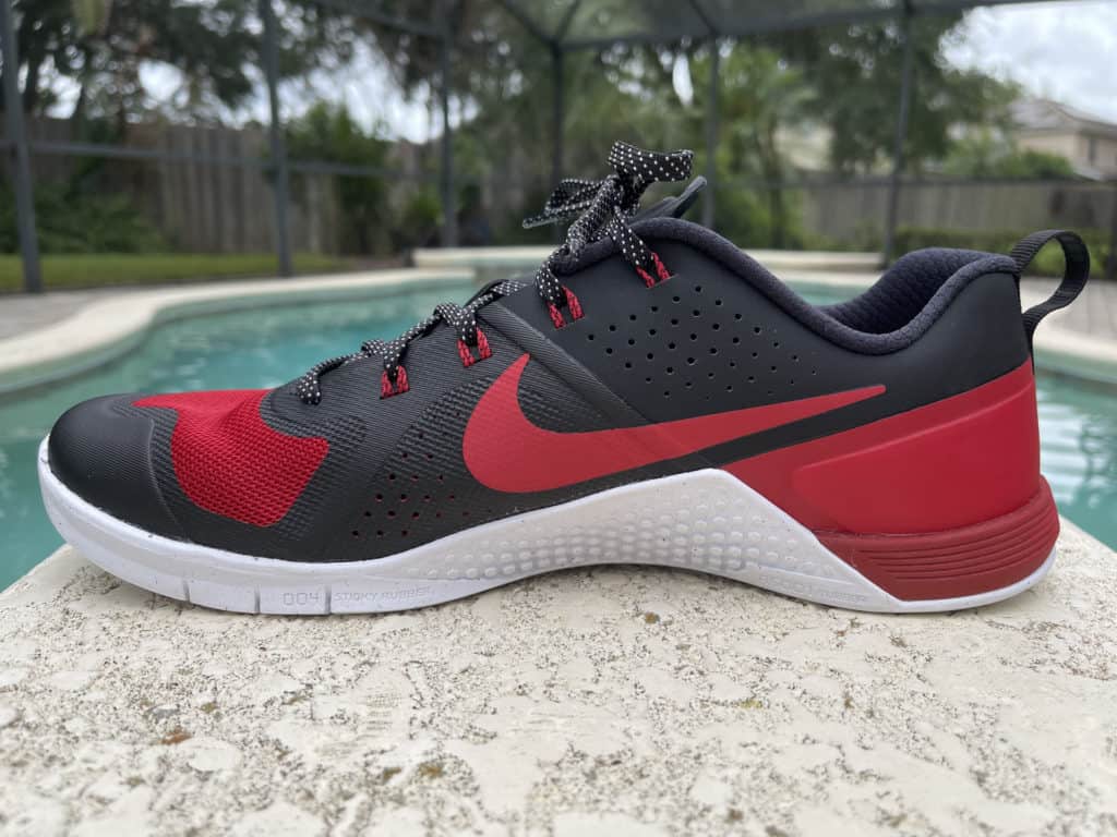 Nike metcon 1 red hotsell