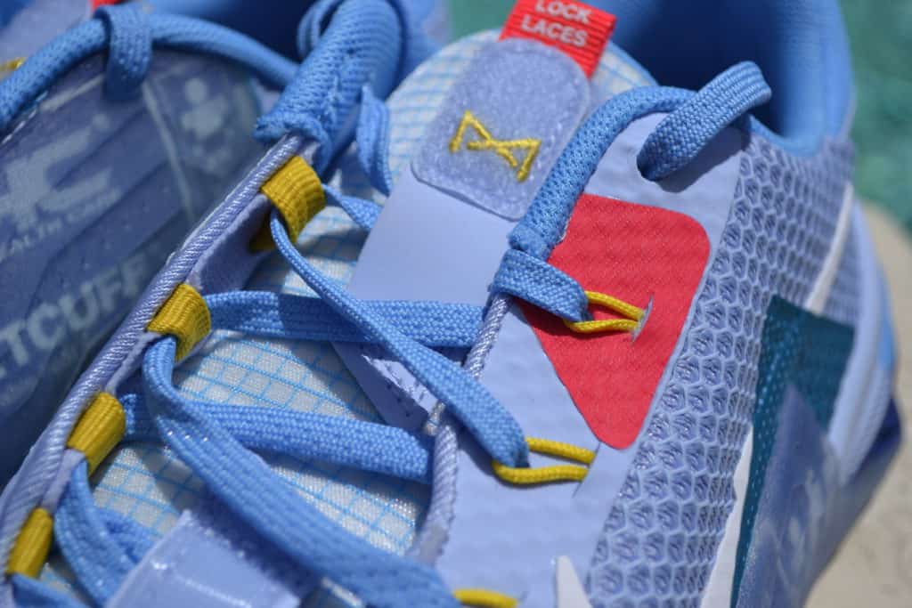 Close up with the new lock lace feature on the NIKE METCON 7 💥 This tab  locks down your laces so you don't have to worry about them coming untied  or