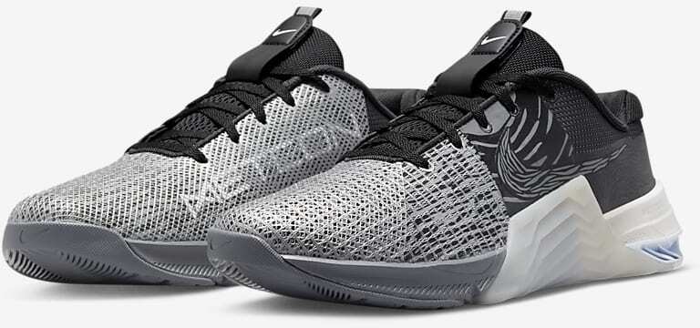 Nike Metcon 8 AMP quarter left pair