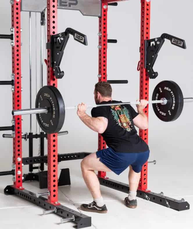 Squat outlet rack monolift