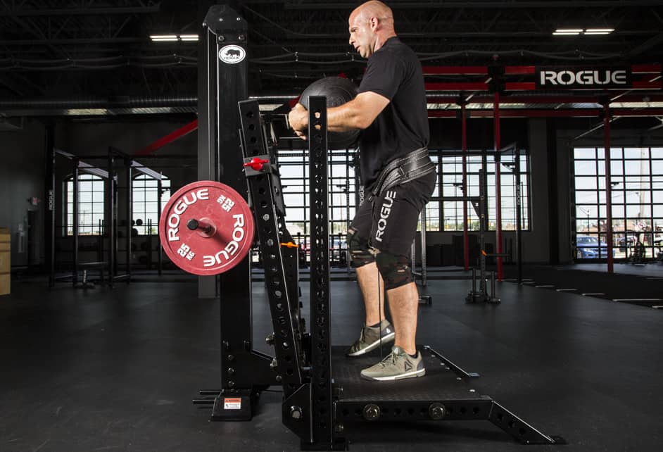 Rogue Monster Rhino Belt Squat - Stand Alone with a user 2
