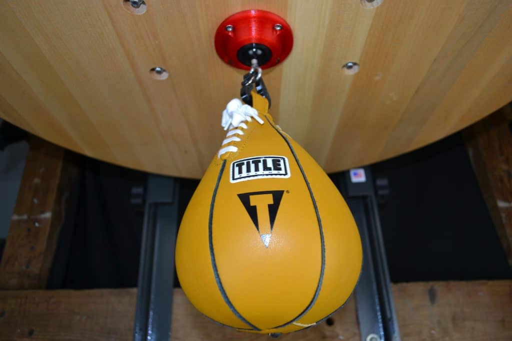 Title Speed Bag on Platform with Swivel