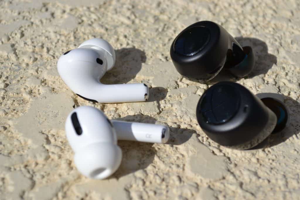 AirPods Pro vs Echo Buds