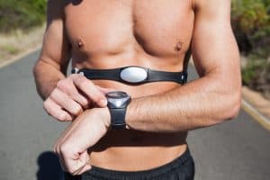 Heart rate monitor that uses a chest strap and a wrist device for reading the measurement