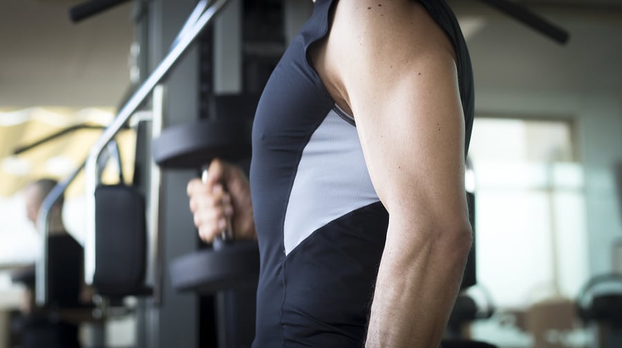 Men with more muscle mass as they enter middle age tend to fare better against heart disease.